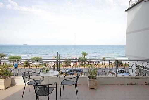 Hotel Aquilia 라이구에글리아 외부 사진