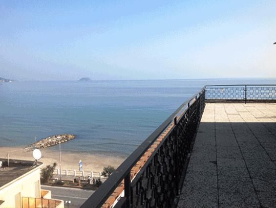 Hotel Aquilia 라이구에글리아 외부 사진