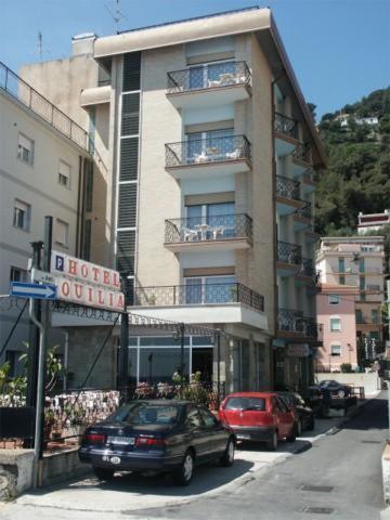 Hotel Aquilia 라이구에글리아 외부 사진